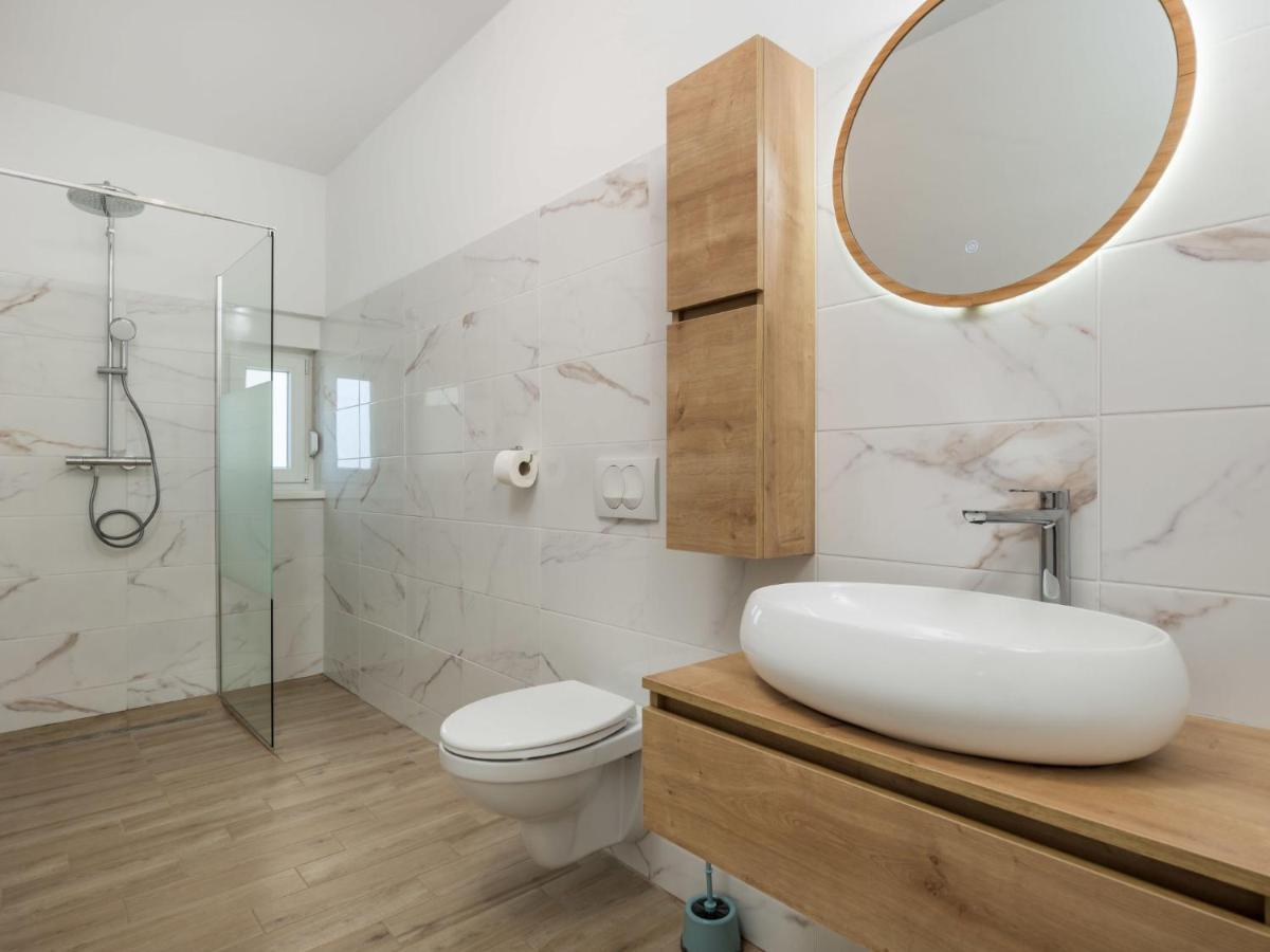 Holiday Home Villa Palma - Krk148 By Interhome Pinezici  Luaran gambar